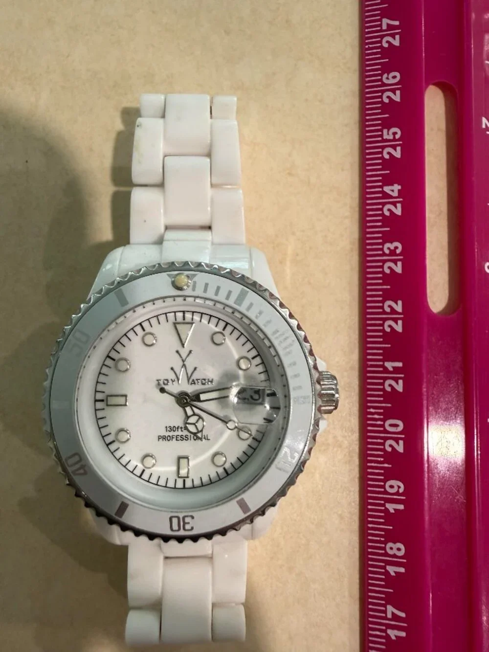 ToyWatch White Sport Dive Style Watch Date Window 130FT Professio   Betty SKU128